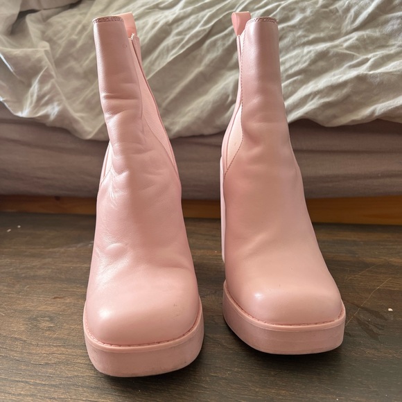 Steve Madden Pink Leather Triple platform Boots - Picture 3 of 15